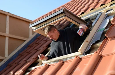 Pose de fenêtres de toit Velux à Moutrot